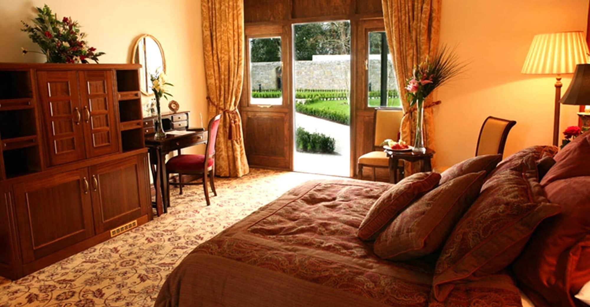 Lough Rynn Castle Hotel Mohill Exterior foto